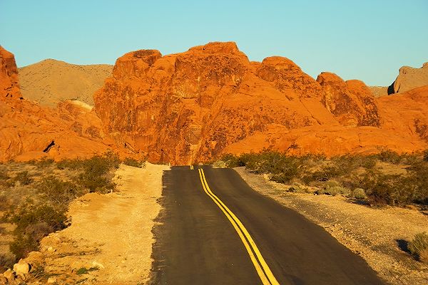 Valley of Fire - Straße Valley of Fire - Straße