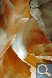 je nach Standpunkt andere Farben im Slot Canyon